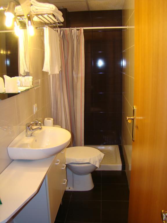 Hostal Platja Cambrils Exterior foto