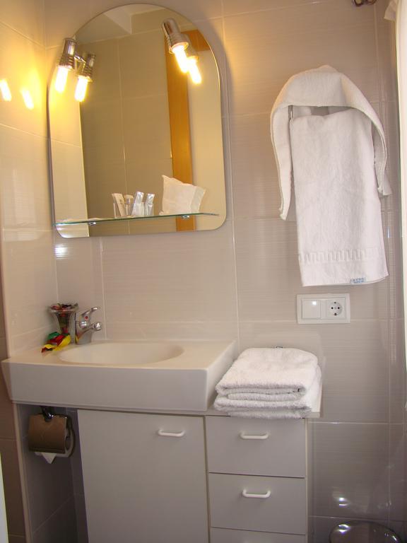 Hostal Platja Cambrils Exterior foto